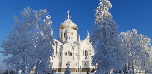 Экскурсия в Белогорский Свято-Николаевский миссионерский мужской монастырь.