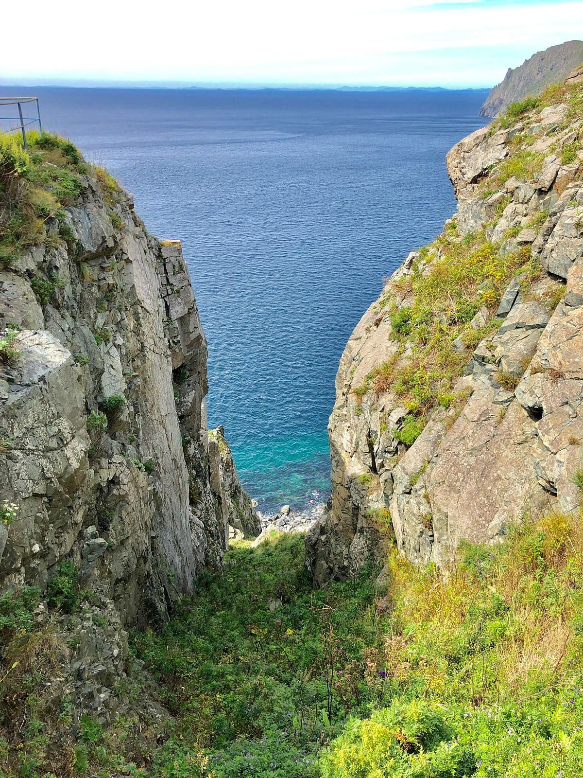 Экскурсия на катере на о. Аскольд. Приморский край.